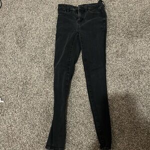 Hollister Women's Black Slim Fit Jeggings